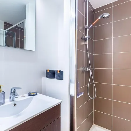 Guestready - Cozy In Frederic & Isabelle Place Burdeos